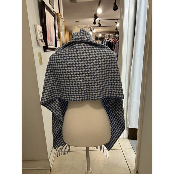 Cashmink V Fraas Blue Houndstooth Fringed Rectangle Scarf 16 X 64 - Picture 3 of 4